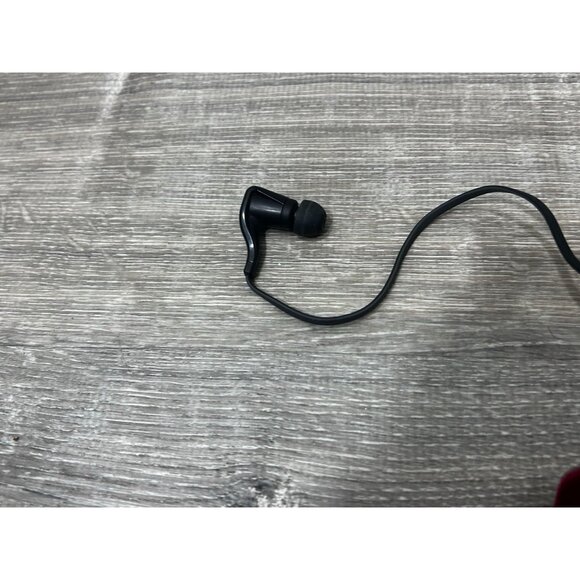 Plantronics BackBeat Go 2 Wireless Stereo Earbuds Bluetooth With Case - Picture 3 of 6
